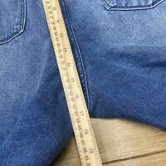 Womens Jean Shorts Jessica Simpson Relaxed Fit Denim Cut Off Bermuda Bottoms 24W - Picture 12 of 13